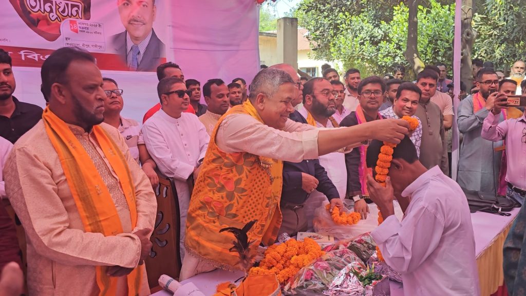 শ্রীপুরে বিএনপিতে যোগ দিলেন ৮ আদিবাসী জাতিগোষ্ঠীর পাঁচ শতাধিক সদস্য
